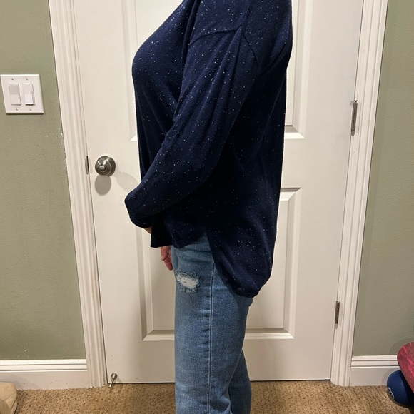 Margaret O’Leary navy shirt - Picture 2 of 2